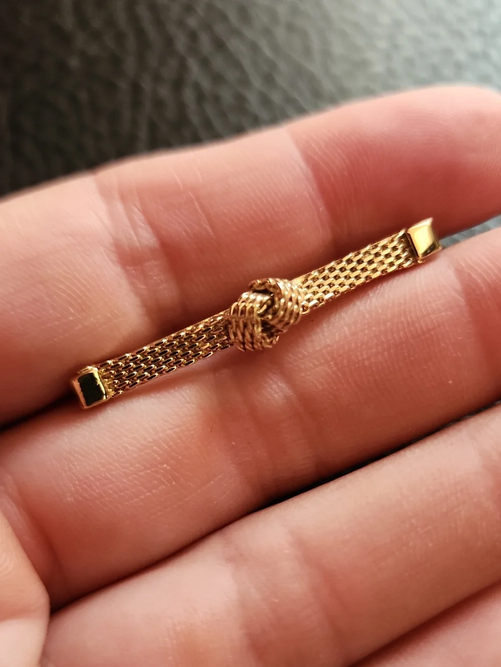 Napier elegant gold